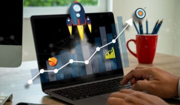 estratégia de SEO prático analisando tráfego do site